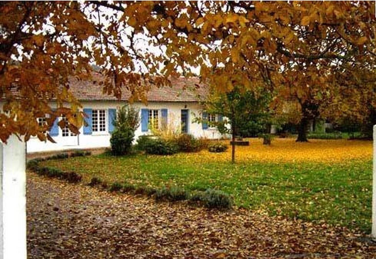 Chambres d'Hôtes La Maison Blanche Lorp-Sentaraille Exterior foto